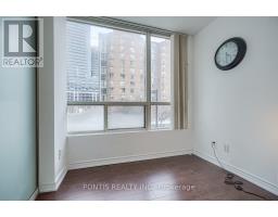 Primary Bedroom - 209 5785 Yonge Street, Toronto, ON M2M4J2 Photo 4