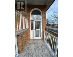 551 Daralea Heights, Mississauga, ON L5A3H7 Photo 5