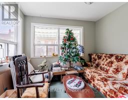 Family room - 654 Crawford Street, Toronto, ON M6G3K2 Photo 4