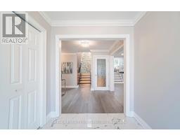 Family room - 878 Silver Birch Trail, Mississauga, ON L5J4C1 Photo 2