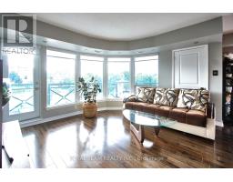 Living room - 202 920 Sheppard Avenue W, Toronto, ON M3H0A2 Photo 3
