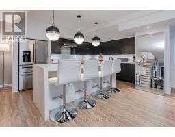 117 55 Stewart Street E, Toronto, ON M5V1E3 Photo 4