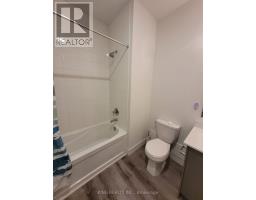 Bathroom - 104 1201 Lackner Place, Kitchener, ON N2A0L4 Photo 5