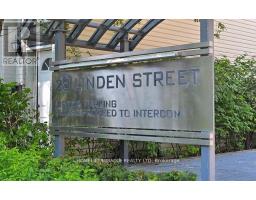 406 28 Linden Street, Toronto, ON M4Y0A4 Photo 5