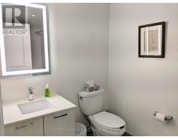 Bathroom - 422 2301 Danforth Avenue, Toronto, ON M4C0A7 Photo 7