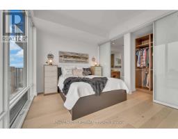 Bedroom 3 - 3902 488 University Avenue, Toronto, ON M5G0C1 Photo 5