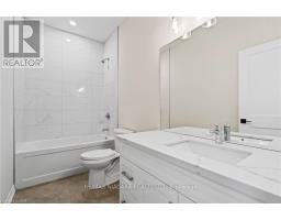 Bathroom - 7 300 Richmond Street, Thorold, ON L2V5B9 Photo 7