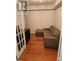 Primary Bedroom - 1606 1 Rean Drive, Toronto, ON M2K3C1 Photo 4