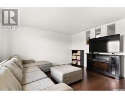 Bedroom - 108 Oakview Drive, Regina, SK S4R0E4 Photo 4