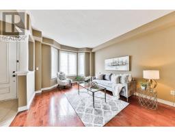 Family room - 491 Mcroberts Avenue, Toronto, ON M6E4R3 Photo 3