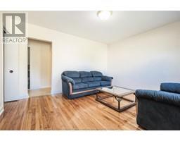 Primary Bedroom - 330 Mayfair Avenue, Lasalle, ON N9J2H5 Photo 7
