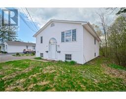 154 Sunset Drive, Fredericton, NB E3A1A3 Photo 2