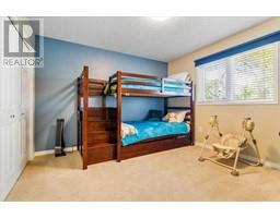 Bedroom - 9518 62 Avenue, Grande Prairie, AB T8W2E1 Photo 7