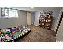 Bedroom - 460 4th Avenue Nw, Swift Current, SK S9H0V3 Photo 6