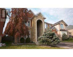 Family room - 172 Tower Hill Road, Richmond Hill, ON L4E4T3 Photo 3