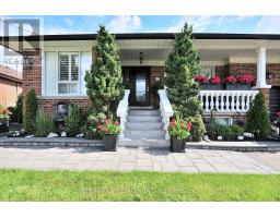 Kitchen - 57 Exbury Road, Toronto, ON M3M1P9 Photo 3