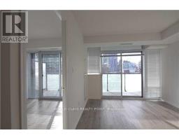 1107 400 Adelaide Street E, Toronto, ON M5A4S3 Photo 6