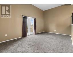 2pc Bathroom - 46 400 Silin Forest Road, Fort Mcmurray, AB T9H3S5 Photo 4
