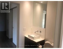 Bathroom - 1801 159 Dundas Street E, Toronto, ON M5B0A9 Photo 4