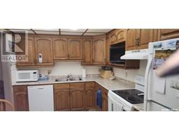 4pc Bathroom - 207 453 Walsh Trail, Swift Current, SK S9H4Z8 Photo 6