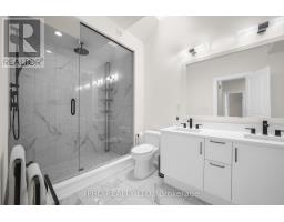 Bathroom - 42 79 Elder Avenue E, Toronto, ON M8W0B7 Photo 7