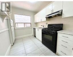 Dining room - 10 147 Vaughan Road, Toronto, ON M6C2L9 Photo 2