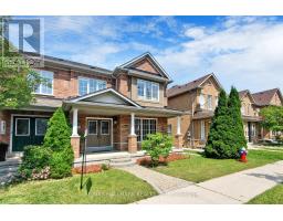 Family room - 3239 Equestrian Crescent, Mississauga, ON L5M6S9 Photo 3