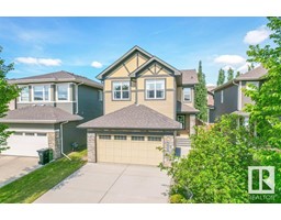 Kitchen - 8720 217 St Nw, Edmonton, AB T5T4R5 Photo 3