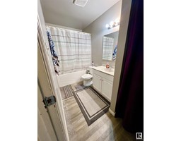 237 Woodvale Rd W Nw, Edmonton, AB T6L1E5 Photo 6