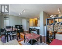 2707 33 Sheppard Avenue E, Toronto, ON M2N7K1 Photo 7