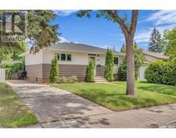 Kitchen - 2405 Munroe Avenue S, Saskatoon, SK S7J1S6 Photo 2