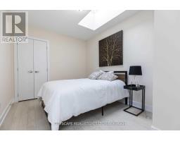 Bedroom 3 - 1074 Lansdowne Avenue, Toronto, ON M6H3Z4 Photo 7