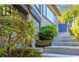 4085 Puget Drive, Vancouver, BC V6L2V3 Photo 7