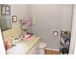 2pc Bathroom - 139 Rupert Drive, Saskatoon, SK S7K1B4 Photo 5