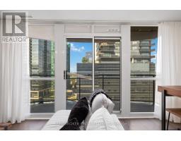 2205 33 Sheppard Avenue E, Toronto, ON M2N7K1 Photo 5