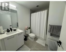 632 33 Frederick Todd Way, Toronto, ON M4G0C9 Photo 7