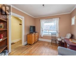 Primary Bedroom - 548 Glebeholme Boulevard, Toronto, ON M4C1V4 Photo 4
