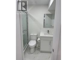 Bathroom - 107 Harvest Hills Boulevard, East Gwillimbury, ON L9N0B4 Photo 4