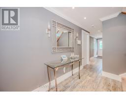 Dining room - 249 Vance Drive, Oakville, ON L6L3K9 Photo 6