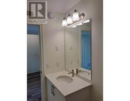 4pc Bathroom - 235 Chapel Hill Drive Unit 34, Kitchener, ON N2R0S4 Photo 6