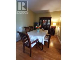 Primary Bedroom - 515 451 Rosewell Avenue E, Toronto, ON M4R2H8 Photo 4