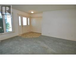 Living room - 9 Lakeside Avenue, Meaford, ON N4L1B2 Photo 7