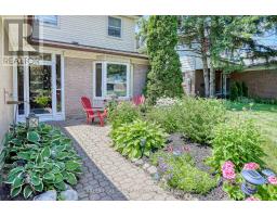 Laundry room - 174 Killdeer Street, Oshawa, ON L1G6X3 Photo 3