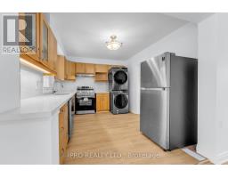 586 Pinegrove Road, Oakville, ON L6K2C6 Photo 6