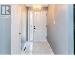 Dining room - 67 Sabrina Drive, Toronto, ON M9R2J8 Photo 3