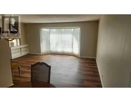 2pc Bathroom - 1148 105 Avenue Sw, Calgary, AB T2W0B1 Photo 6