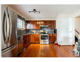 Kitchen - 5212 10 Av Nw, Edmonton, AB T6L1Z1 Photo 3