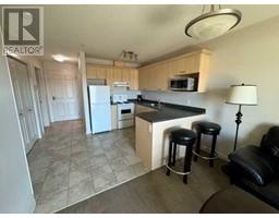 4pc Bathroom - 605 8528 Manning Avenue, Fort Mcmurray, AB T9H5G2 Photo 2
