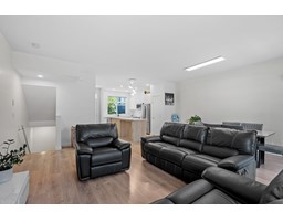 33 15235 Sitka Drive, Surrey, BC V3S0A9 Photo 7