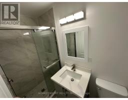 Bathroom - Ground 17 Gloxinia Crescent, Toronto, ON M1W2C3 Photo 6